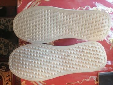 Səndəl və şəp-şüplər: Новые. 41 размер. Покупал за 32 маната — 2