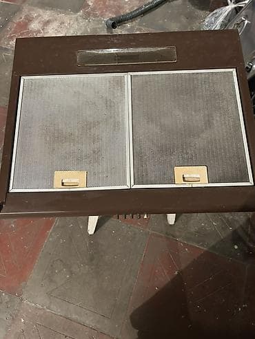 Aspiratorlar: Mətbəx üçün aspirator başlığı satılır. Qəhvəyi korpuslu, klassik — 1