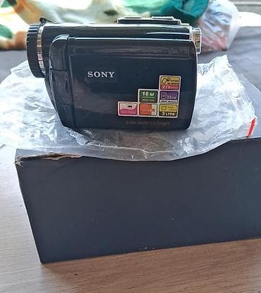 iphone 14 pro max satış: Sony rəqəmsal videokamera - Rəng: qara, kompak tənzimlənən əl — 1