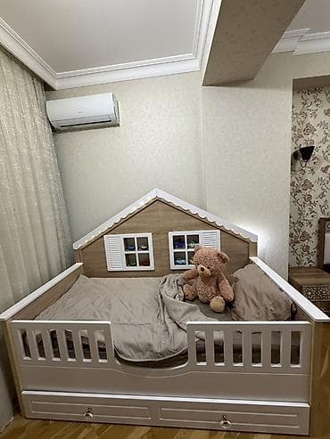 uşag: Oğlan və qız üçün, Çarpayı, Bazalı, Matras ilə, Siyirməli — 1