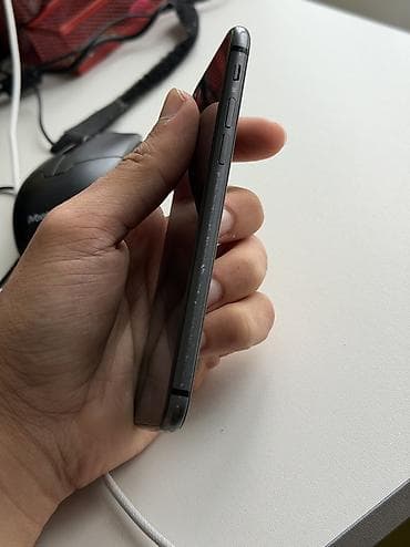 ayfon 8 ikinci el: IPhone 8, 64 GB, Qara, Barmaq izi — 2