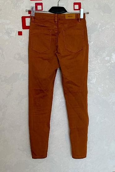 bas: Stradivarius qadın cinsi – Super High Waist - Model: Stradivarius — 4