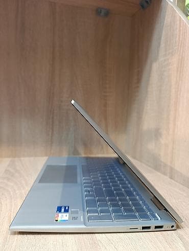 notebook core 2: HP Pavilion x360 15-er0007ur — 8