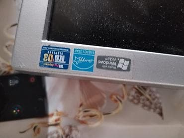 sonata monitoru: Samsung SyncMaster 740N LCD monitor - Ekran diaqonalı: 17" - Növ — 5