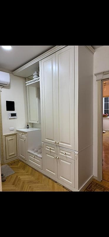 qonaq stol stul: 2 qapılı, Güzgülü, Bej, Digər material, Açılan, Düz dolab — 1