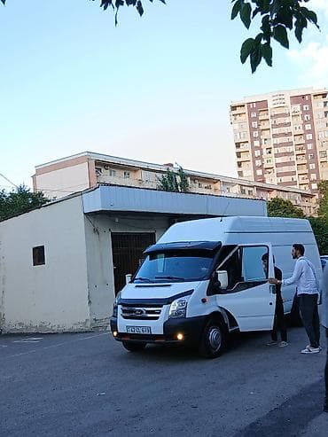 tra: Ford Transit: 2.4 l | 2008 il 380000 km Van/Minivan — 1