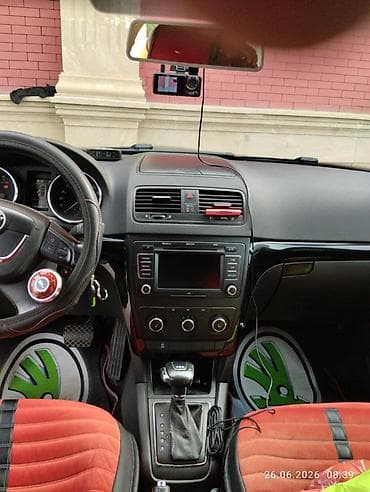 Продажа авто: Skoda Yeti: 1.2 л | 2011 г. 108359 км Кроссовер — 4