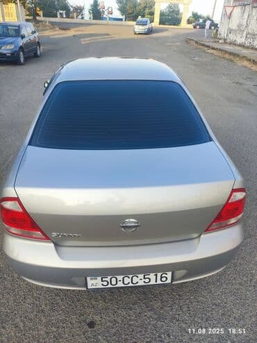 motosiklet telefon tutucu: Nissan Sunny: 1.6 l | 2008 il Sedan — 16