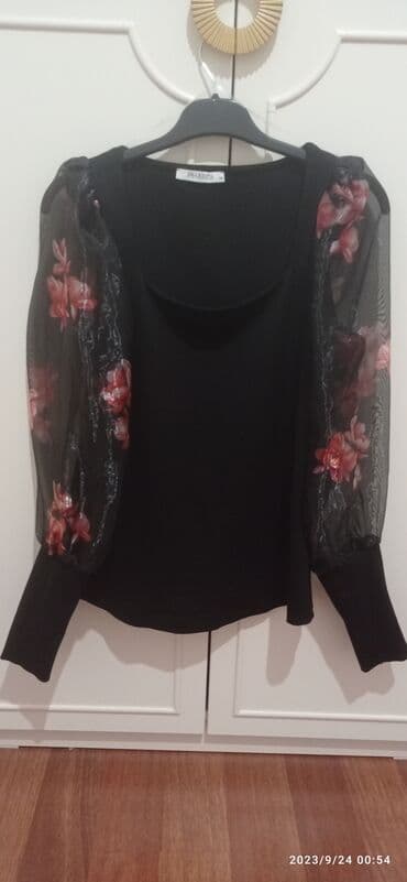 çəhrayı qadın köynəkləri: Kofta.Phardi dən alınıb.50 manata.35 man.satilir.1 dəfə toya — 2