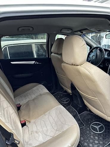 50cc motor: Mercedes-Benz B-Class (W245) – ağ rəngli kompakt minivan/hetçbek — 6