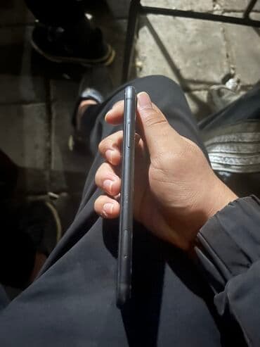 купить тв бу: IPhone 11, 128 ГБ, Черный, Face ID — 4