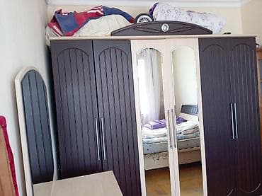 ucuz dolab: Şifoner və 2 tumba səliqəli halda
Sumqayıt 17 mkr — 2