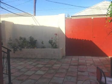 8 noyabr: Hövsan qəs. 3 otaqlı, 100 kv. m, Kredit yoxdur, Orta təmir — 21