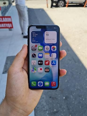 IPhone 11 Pro, Matte Midnight Green — 7