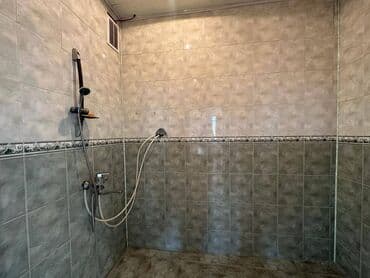 bina az musfiq qesebesi kohne tikili: Gəncə prospekti, Fəridə şadlıq sarayının arxasında, 16 mərtəbəli — 8