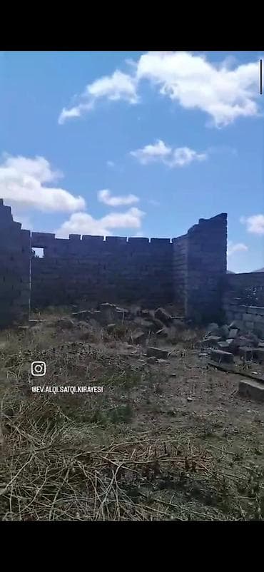 Torpaq: 1 sot, Tikinti, Barter mümkündür, Bələdiyyə — 2