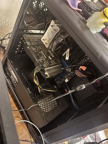 komputer dəsti: Masaüstü kompüter sistemi – tam set Tərkib: - Sistem bloku: orta — 2