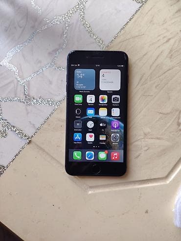 iphone 8 kamera: IPhone 8 Plus, 64 GB, Qara, Simsiz şarj — 1