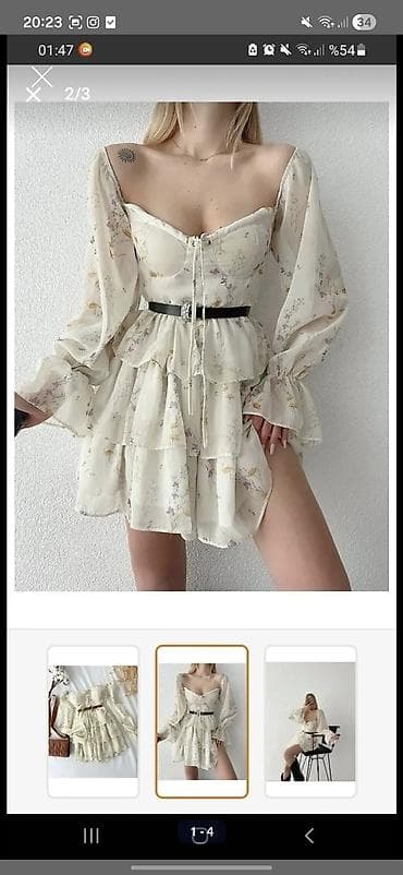 Zərif çiçək naxışlı şifon qısa don - Rəng: açıq krem üzərində sarı və