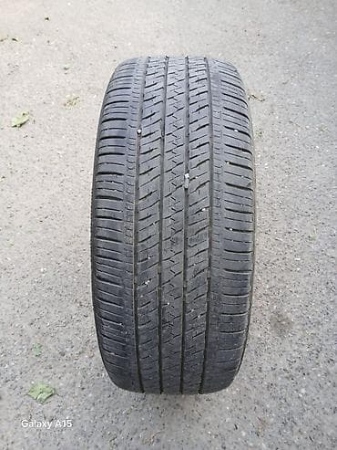 99 masin: Şin Bridgestone 255 / 45 / R 20 — 2