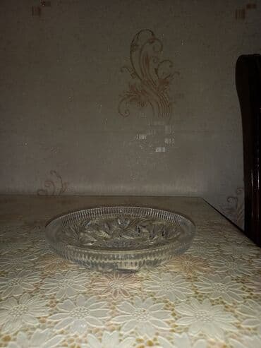şirniyyat köməkçisi: Sovetin 1970 ci ilin xrustal qabı. Meyvə, şirniyyat, salatlar üçün — 5