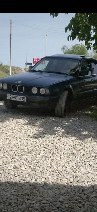 735 bmw: BMW 5 series: 2 l | 1989 il Sedan — 6