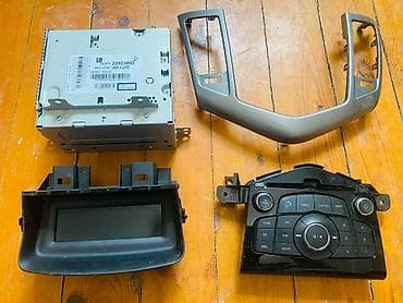 Orijinal ustden cixma ! Audio monitor Chevrolet orijinal multimedia