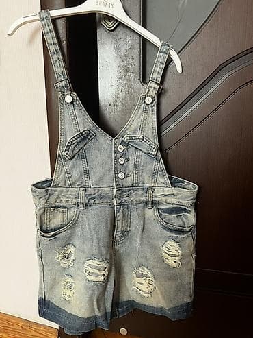 idman sortiki: Denim kombinezon-şort
S razmer 10 manat — 1