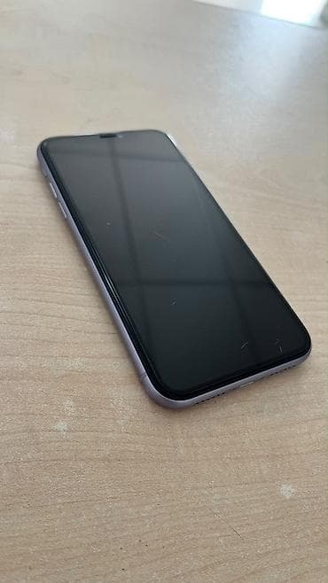 i̇phone 11 barter: IPhone 11, 128 GB, Mərcanı, Face ID — 2