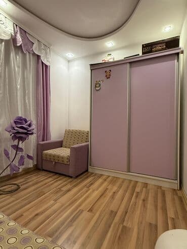 мебель бу баку: Dolab Acilan kreslo Tek neferlik matrasla yataq Oxu masasi guzgu — 2