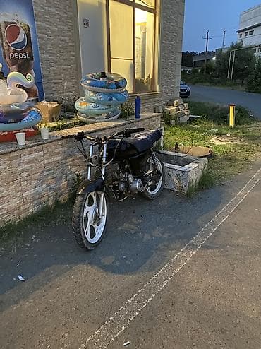 gurcustan ford bazari: AF50 SATILIR 80 CC BÖYÜK KUBNAN BARTER EDİREM ÜSTÜNDE QOZ KİMİ AYFON — 7