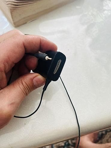 telefon plata: Nokia < 2 GB Memory Capacity, rəng - Qara, Düyməli — 2