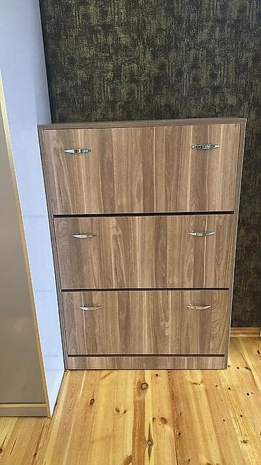 kupe şkaf: 3 qapılı, Qəhvəyi, Taxta Ayaqqabı dolabı — 1