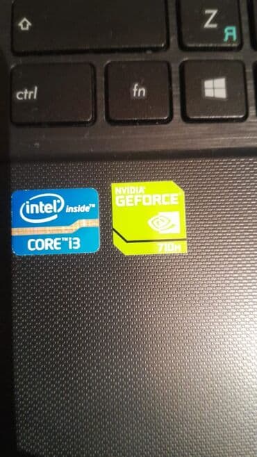 Akkumulyatorlar: ASUS noutbuk - Korpus: mat qara qapaq, ASUS loqosu - Ekran: 15.6" — 5