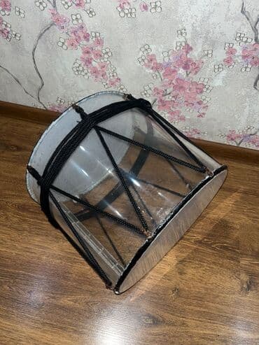 Nagara 33-lük şüşə nağara normal vəziyyətdədi. Profesional nağaradı