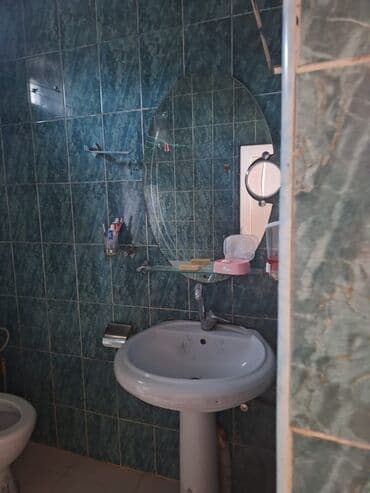 ipoteka ile satilan evler: 3 otaqlı, 100 kv. m, Orta təmir — 9