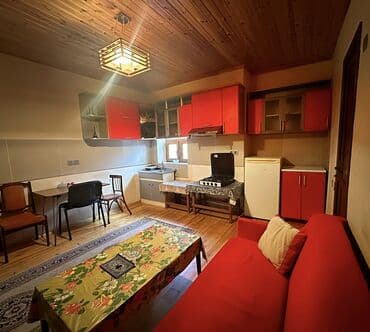 дом с бассейном: 40 м², 2 комнаты, Газ, Электричество, Водопровод — 2