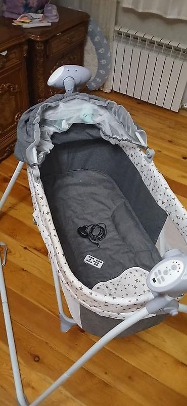 primus nədir: Oğlan və qız üçün, Dördbucaq, Beşik, Dəst ilə, Matras ilə, Yellənmə mexanizm ilə — 3