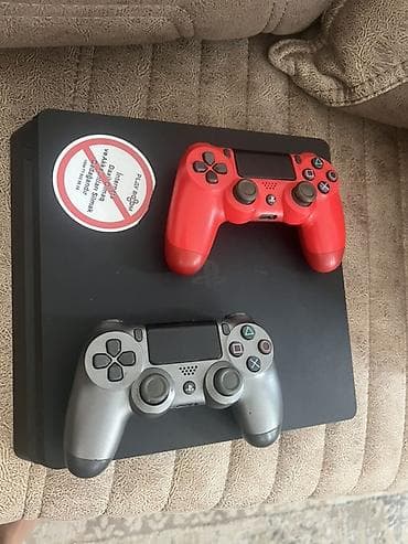 PlayStation 4 Slim oyun konsolu - Model: PS4 Slim (qara rəng) -