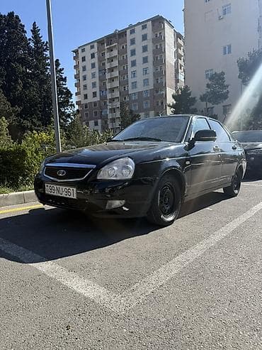 VAZ (LADA) Priora: 1.6 l | 2012 il 217000 km Sedan