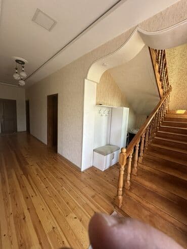 qutqaşınlı küçəsi: 7 otaqlı, 144 kv. m, Orta təmir — 24