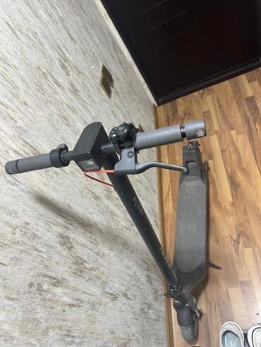 inmotion s1 qiymeti: Xiaomi elektrik skuter - Brend/model: Xiaomi (gövdədə loqo görünür) - — 1