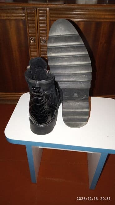 женские бот: Ботинки зимние 
 женские
zənğ edin — 3