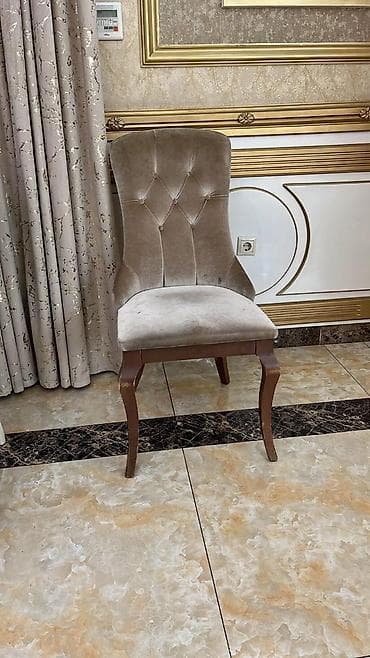 *Sada* 50 ədəd oturacaq 1 ədədi 25 AZN ən az 6-8-10 götürə bilərsiz