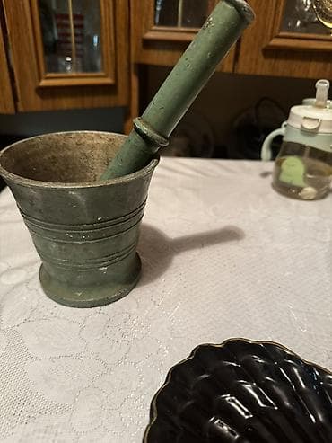 ot toxumu: Dəstəkli əl üyüdücüsü – dibçək və tokmak - Material: metal (bürünc — 1