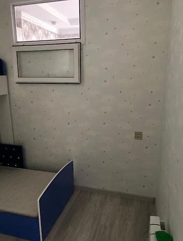 mekteb levazimat: Xırdalanda İcra Hakimiyyətinin yanında, 1 və 11 nömrəli məktəblərə — 7