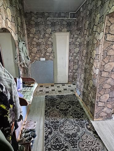 4 otaqlı ev almaq: Bakı, Lökbatan qəs., 4 otaqlı, Köhnə tikili, 70 kv. m — 2