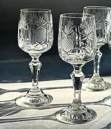 gil qablar: Qədəhlər, rəng - Ağ, Şüşə — 1