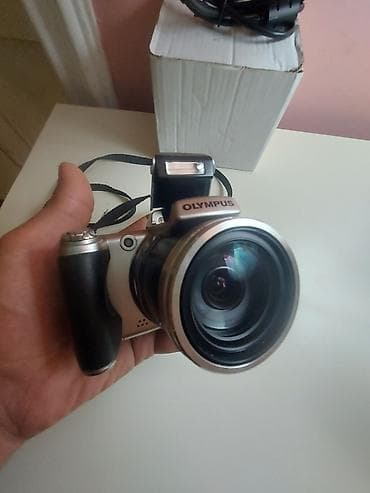 Olympus SP-800UZ rəqəmsal fotoaparat - 14 meqapiksel həllolma -