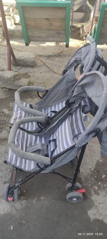 uwaqlar: Əkizlər üçün araba, İşlənmiş — 2